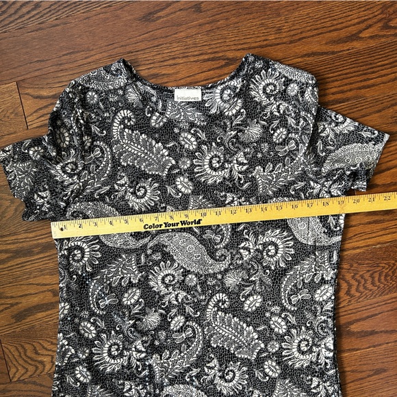 Vintage Initiatives Short Sleeved Dressy Sequined Neutral Toned Tee Size Medium - Picture 5 of 6